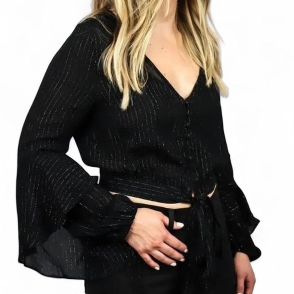 Auguste Luella Poet Women's Black‎ Boho Bell Sleeve Top Size 4
